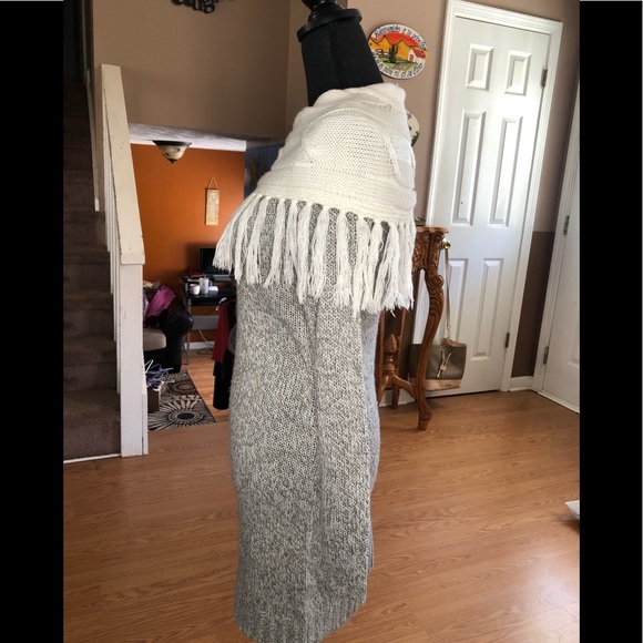 Romeo and Juliet R&J Sweater Dress - Picture 5 of 7